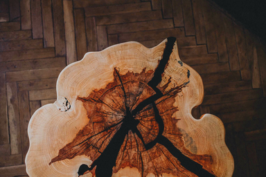 Stolik kawowy "Liść" 1